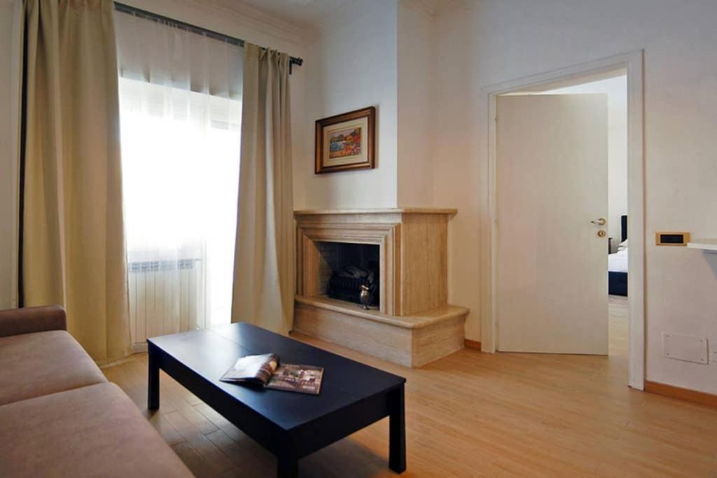 Vatican Luxury Apartment With Terrace - 7 People Рим Екстериор снимка